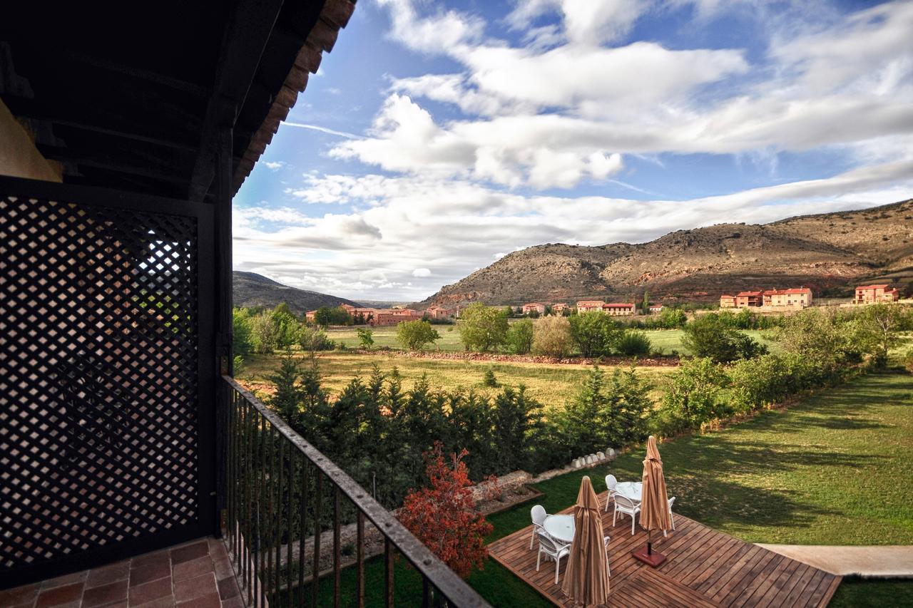Апартаменты La Casa Grande De Альбаррасин Экстерьер фото